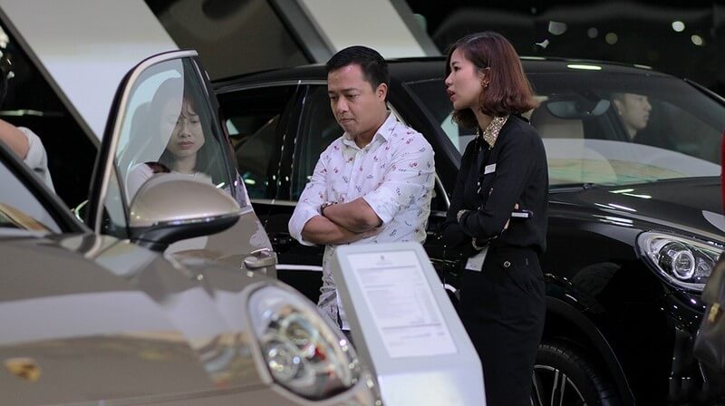 Lời thú nhận của một nhân viên kinh doanh ô tô giàu kinh nghiệm