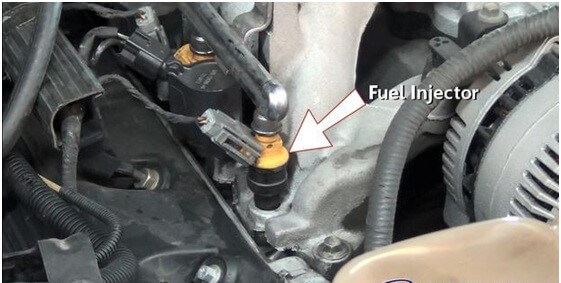 Xác định kim phun nhiên liệu bị hử hỏng.