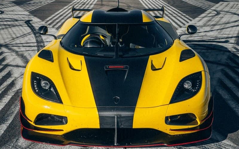 Siêu xe Koenigsegg – Siêu công nghệ – Có tiền cũng khó mua