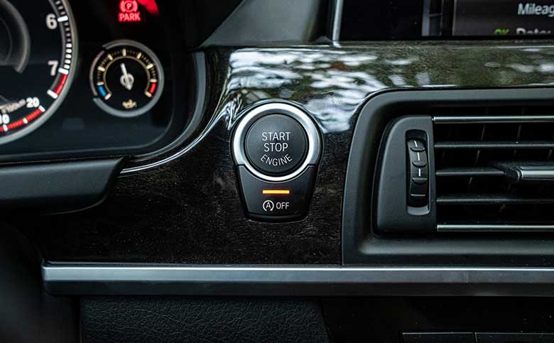 ngành công nghệ kỹ thuật ô tô, khóa đào tạo KTV ô tô, khóa học điện ô tô, trung tâm VATC, trung tâm đào tạo KTV, đào tạo kỹ thuật viên ô tô, VATC, công nghệ ô tô, nghề sửa chữa ô tô, học nghề sửa chữa ô tô, kiến thức ô tô, cố vấn dịch vụ ô tô chuyên nghiệp, học cố vấn dịch vụ ô tô, KTV chẩn đoán ô tô, học nghề ô tô VATC, ô tô 