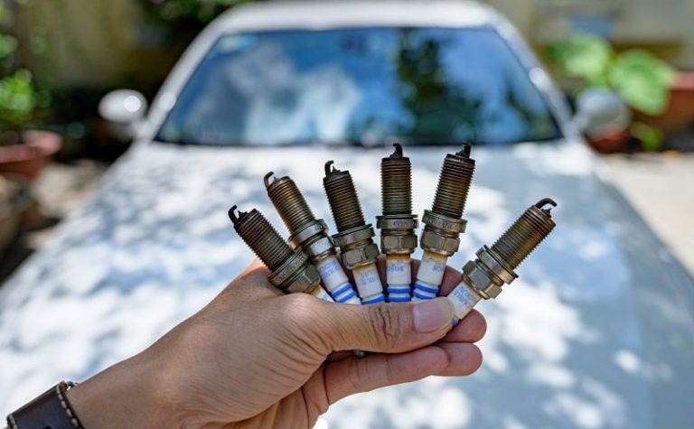 Bugi xe ô tô: Tìm hiểu về cấu tạo và phân loại