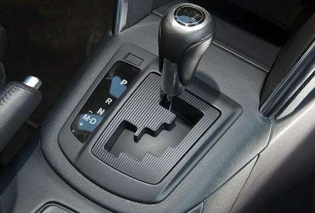 Tổng hợp những ký hiệu trên cần số xe tự động ô tô nên biết