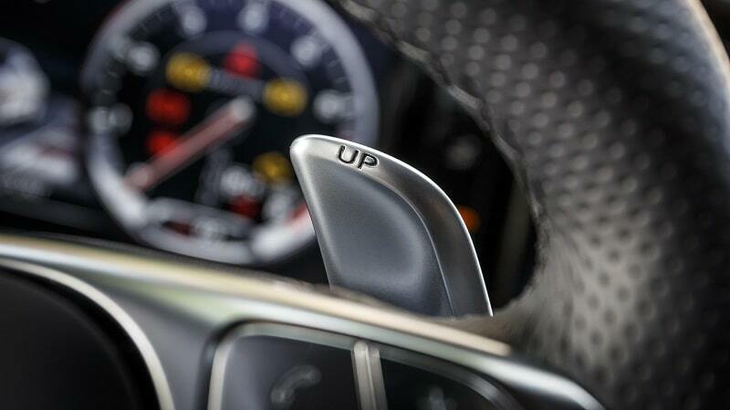 Hướng dẫn sử dụng bộ lẫy chuyển số trên xe hộp số tự động ô tô