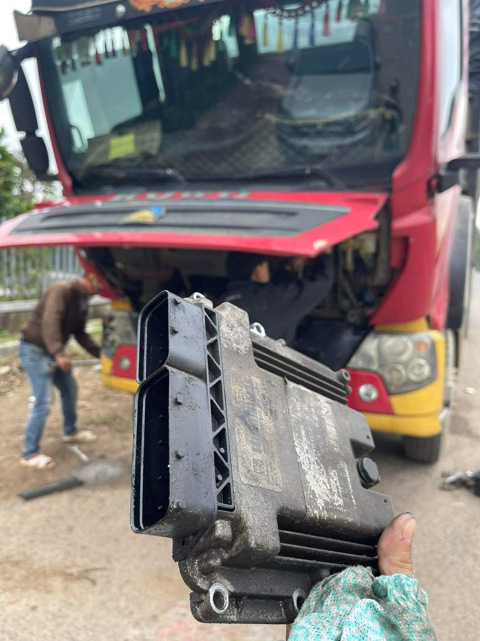 tuyển dụng, việc làm, tuyển dụng thợ, tuyển thợ sửa chữa oto, trung tâm VATC, VATC, tuyển dụng ngành ô tô, ngành ô tô, tuyển KTV
