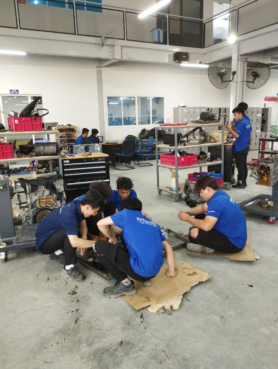 Trung tâm học nghề sửa chữa ô tô ở Bình Dương uy tín nhất 2023