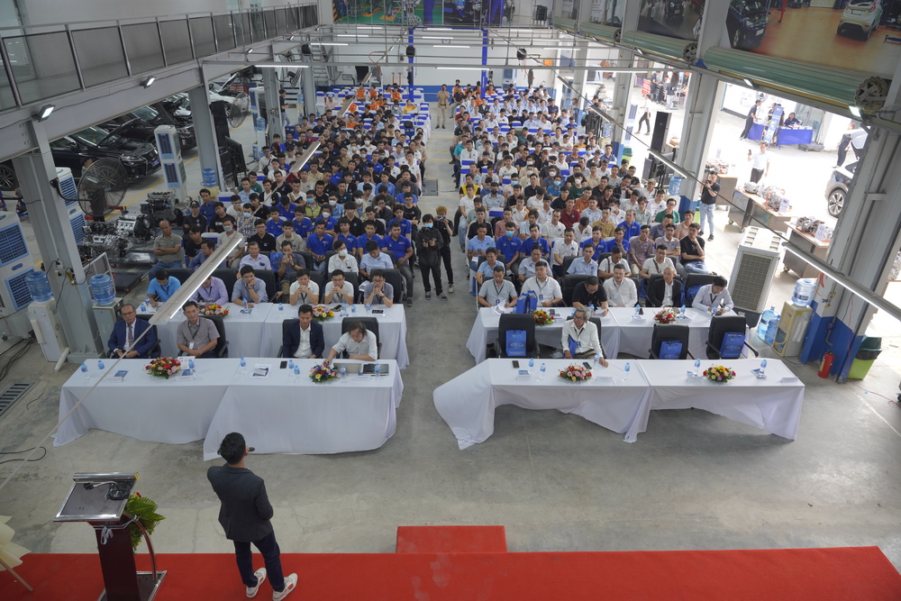 hội thảo, hội thảo ô tô điện, xe ô tô điện, hội thảo xe điện, hội thảo xe điện VATC, trung tâm VATC, triển lãm ô tô điện, xe ô tô, xe hơi điện, hội thảo xe ô tô điện