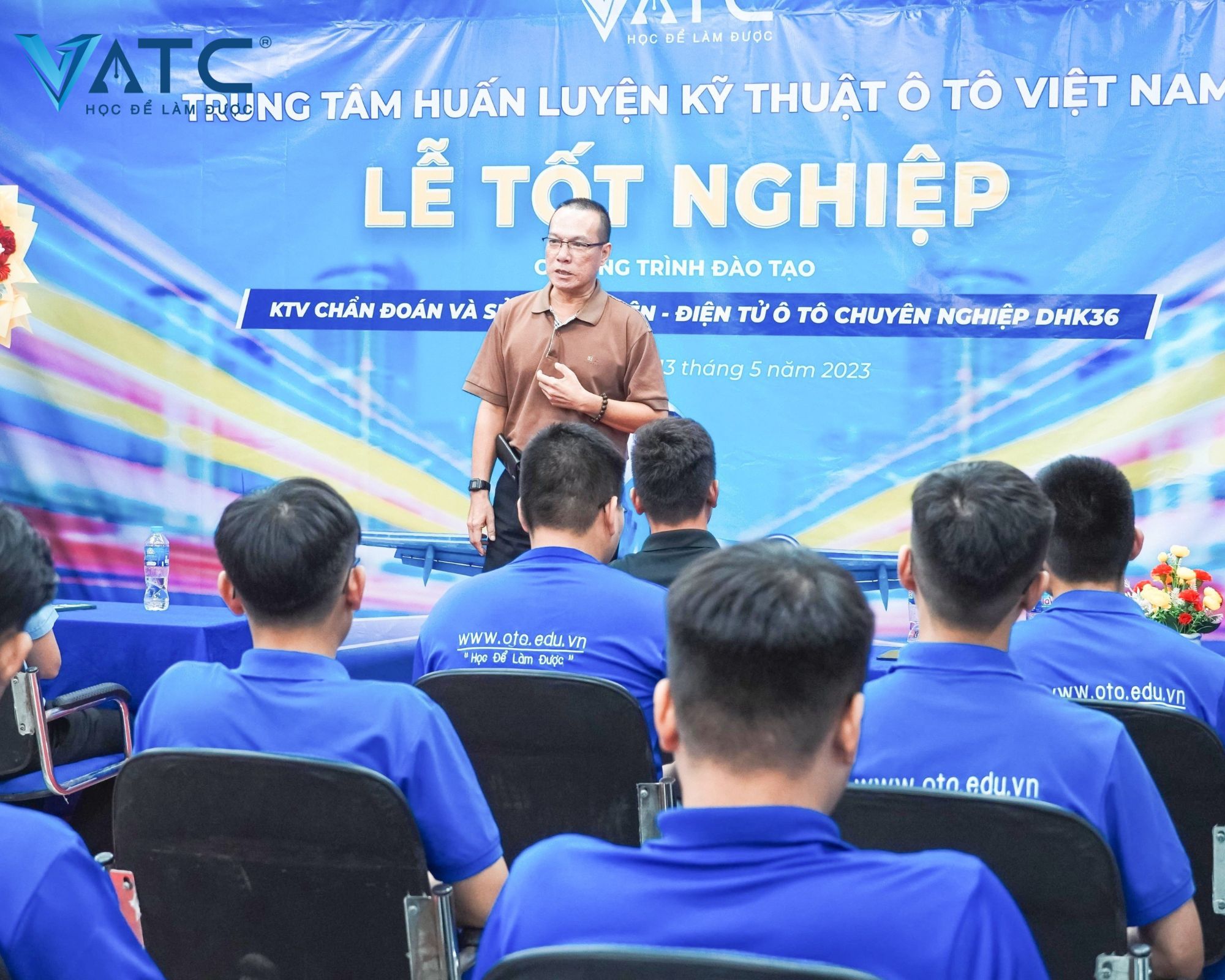 ngành công nghệ kỹ thuật ô tô, khóa đào tạo KTV ô tô, khóa học điện ô tô, trung tâm VATC, trung tâm đào tạo KTV, đào tạo kỹ thuật viên ô tô, VATC, công nghệ ô tô, nghề sửa chữa ô tô, học nghề sửa chữa ô tô, kiến thức ô tô, cố vấn dịch vụ ô tô chuyên nghiệp, học cố vấn dịch vụ ô tô, KTV chẩn đoán ô tô, học nghề ô tô VATC, ô tô