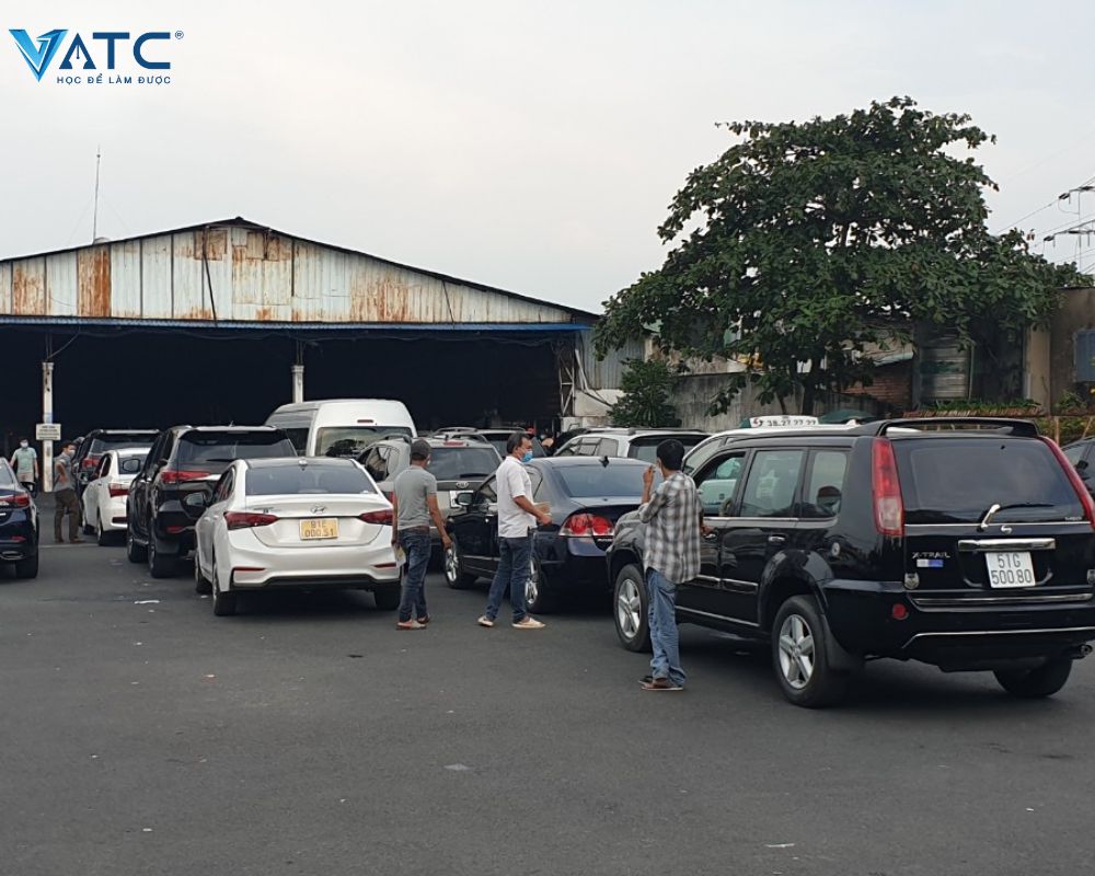 Xưởng dịch vụ ô tô đáp ứng quy định có thể đăng kiểm xe cơ giới?