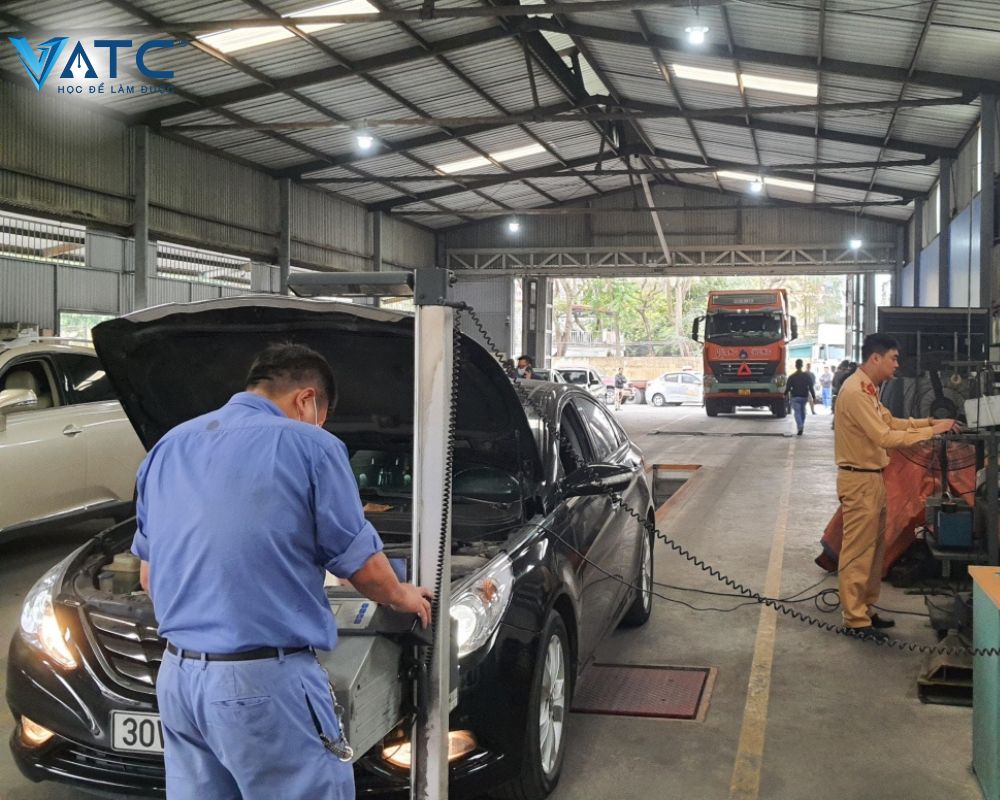 Vì sao hơn 1,5 triệu xe ô tô không được tự động giãn chu kỳ đăng kiểm?