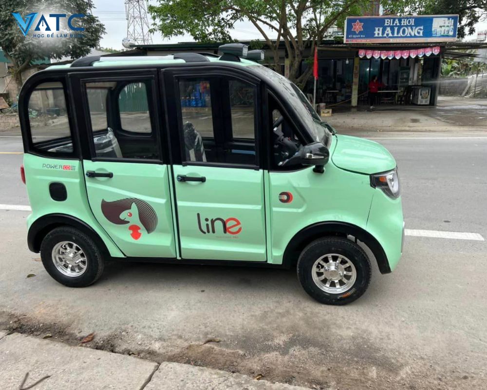 Ô tô điện Trung Quốc giá 88 triệu đồng xuất hiện tại Việt Nam