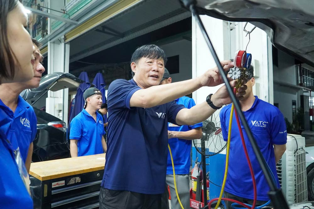 thầy trần đức trung