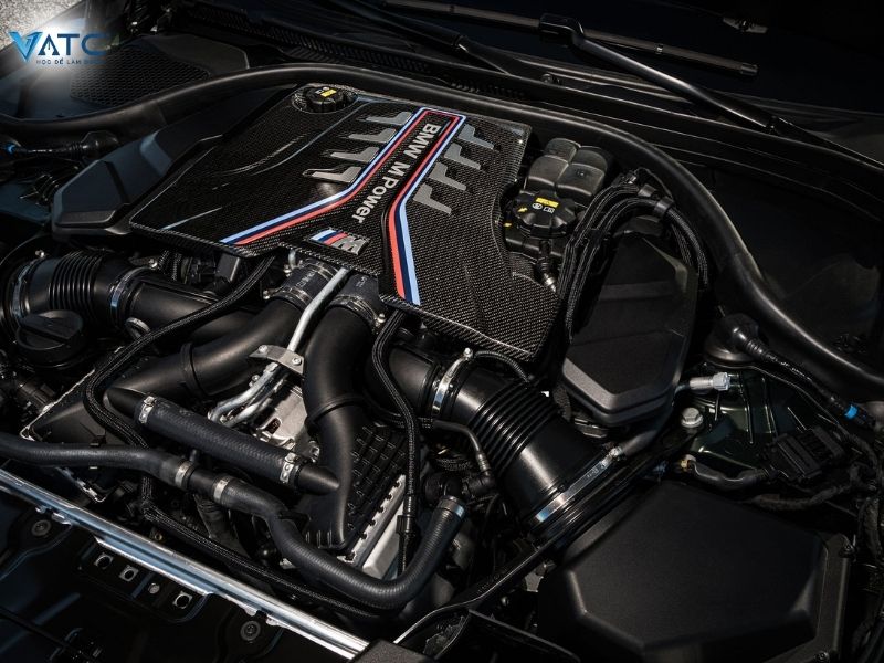 bố trí động cơ ở đầu ô tô