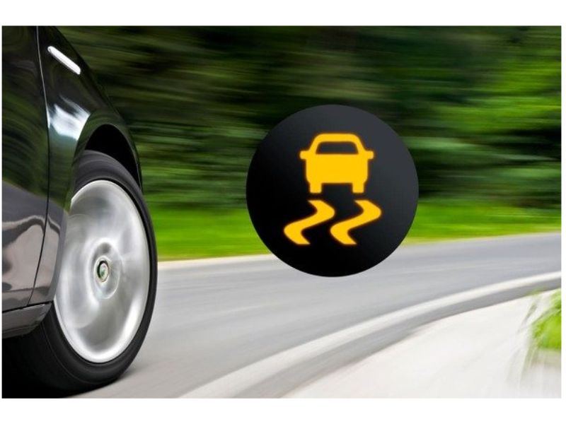 Hệ thống ESC điều khiển ổn định điện tử trên ô tô (Electronic Stability Control)