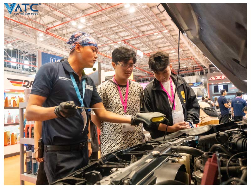 khu vực workshop DIY 1