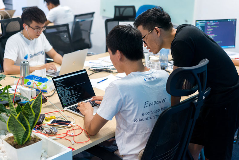 sinh viên công nghệ thông tin