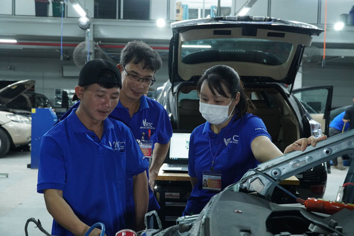 tương lai của kỹ thuật viên ô tô