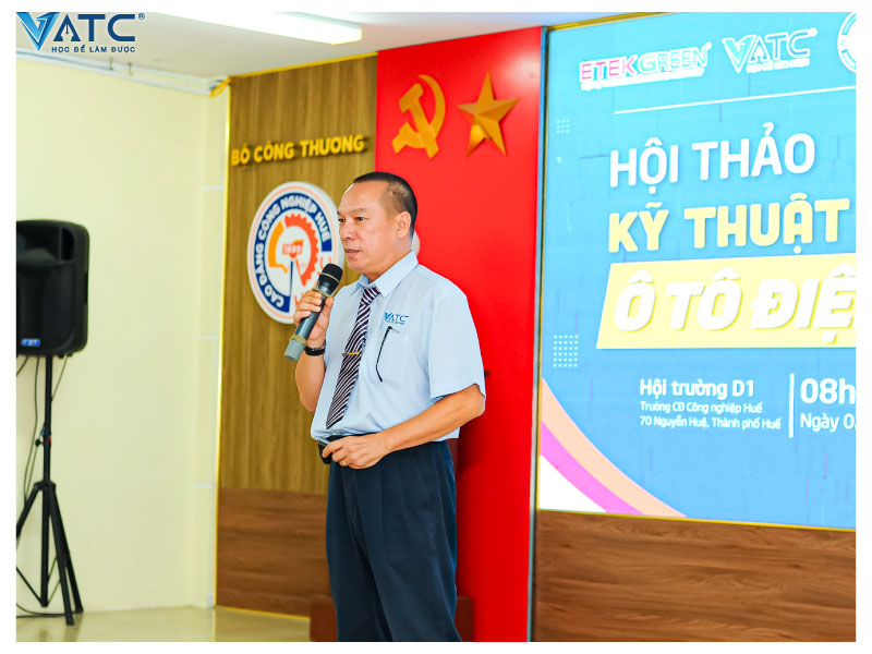 thầy nguyễn đình thống