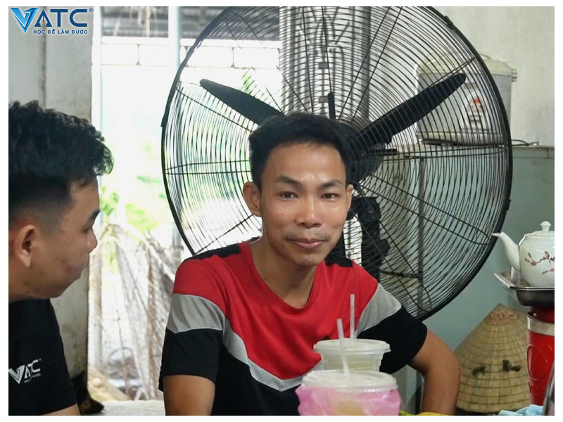 anh chung chủ garage duy mạnh phát