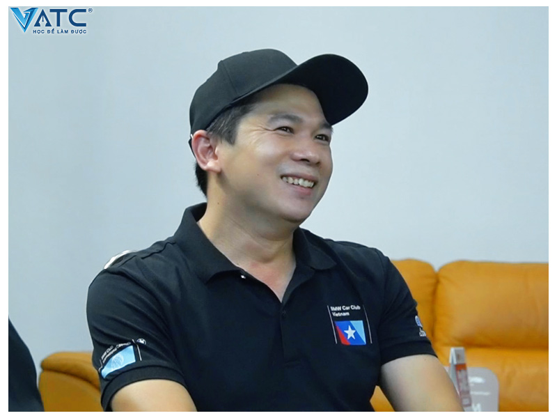 anh kha chủ kha hoàng auto service