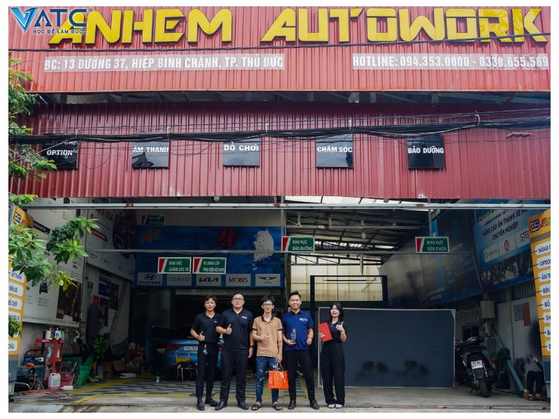 anh tùng cựu học viên lớp kỹ thuật sửa chữa điện - điện tử ô tô k13