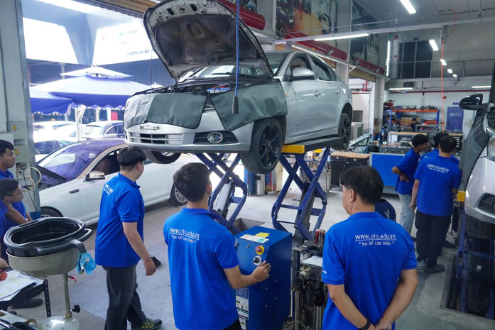 Kỹ Thuật Sửa Chữa Ô Tô