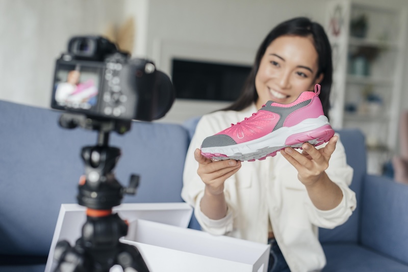 nghề livestream bán hàng kol