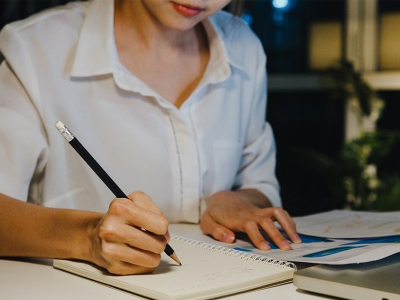 người hướng nội phù hợp làm nhà sáng tạo nội dung