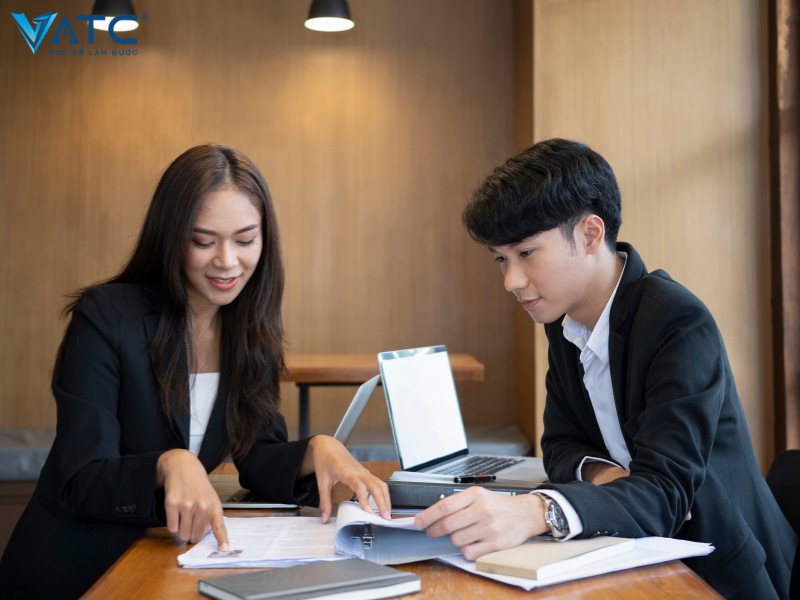 con gái nên học nghề nhân sự