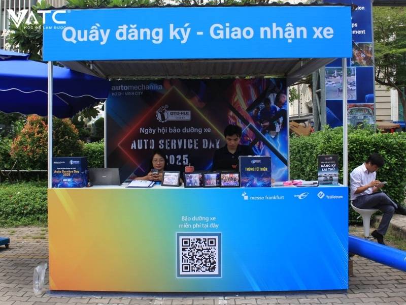 gây quỹ từ thiện “Đôi bàn tay thợ - Thắp sáng ước mơ”