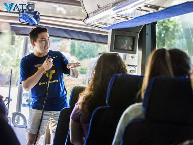 nghề hướng dẫn viên du lịch