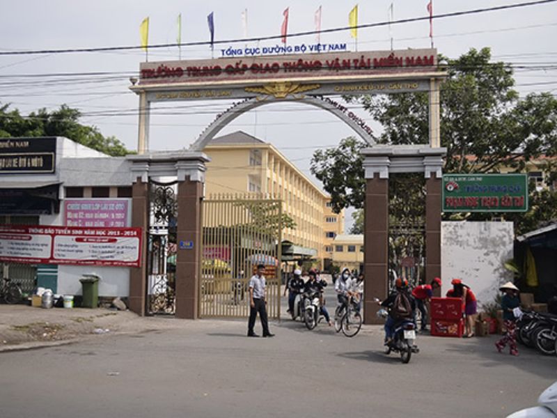 trường trung cấp nghề giao thông vận tải tphcm