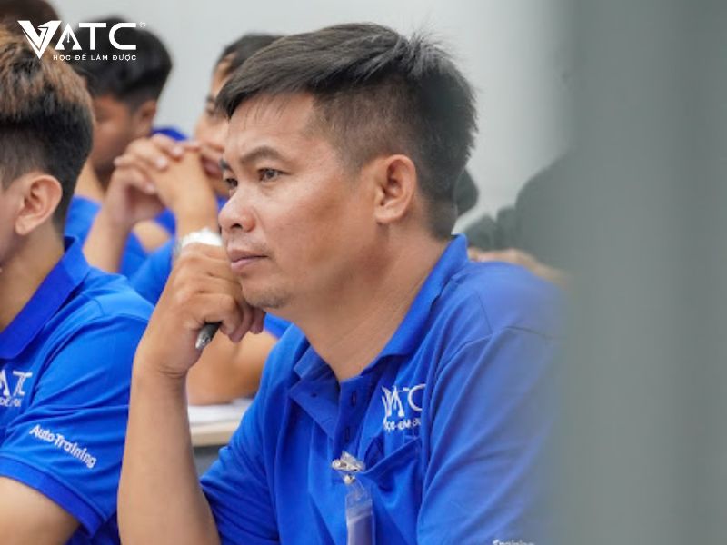 3. Để tiếp tục duy trì và làm quản lý được nhân viên