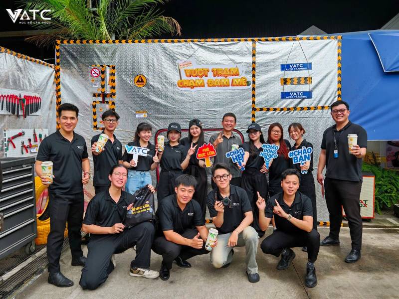 đội ngũ Ban tổ chức sự kiện Vượt trạm - Chạm đam mê
